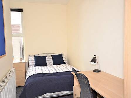 18, Filey Street, Broomhall, Sheffield S10 2FF -