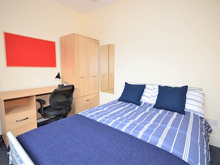 18, Filey Street, Broomhall, Sheffield S10 2FF -