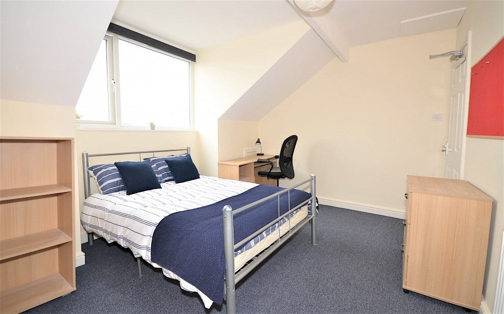 gallery image 18-filey-street-bedroom-5-1.jpg