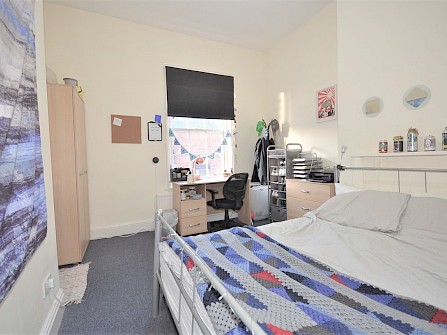 1, Peel Terrace, Broomhall, Sheffield S10 2GU -