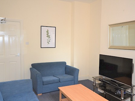 111, Broomspring Lane, Broomhall, Sheffield S10 2FD -