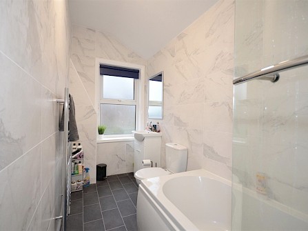 15, Holberry Close, Broomhall, Sheffield S10 2FQ -