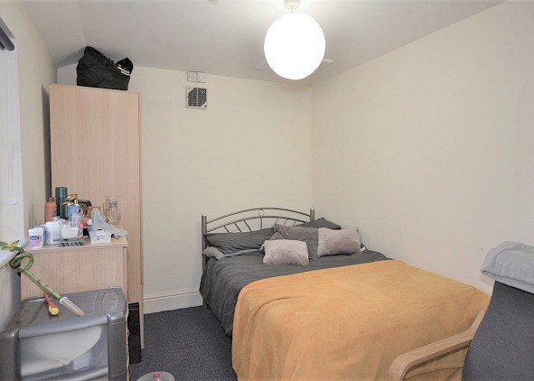 12, Thompson Road, Ecclesall, Sheffield S11 8RB -