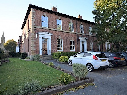 2, Peel Terrace, Broomhall, Sheffield S10 2GU -