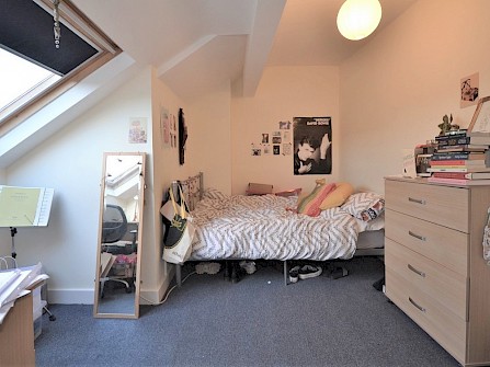 35, Filey Street, Broomhall, Sheffield S10 2FG -