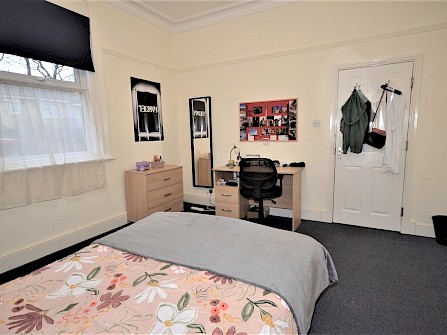 43, Commonside, Crookes, Sheffield S10 1GD -