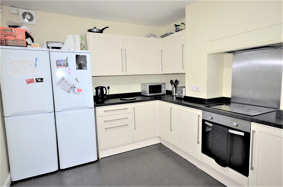 gallery image 43-commonside-kitchen.jpg