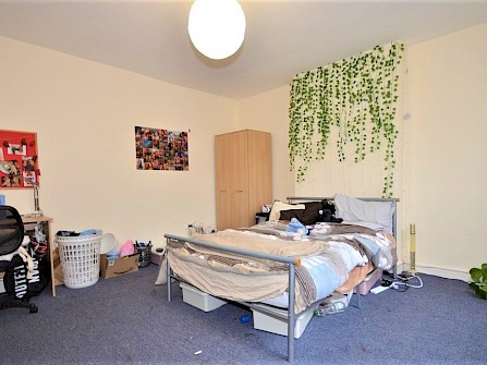 59, Junction Road, Hunters Bar, Sheffield S11 8XA -