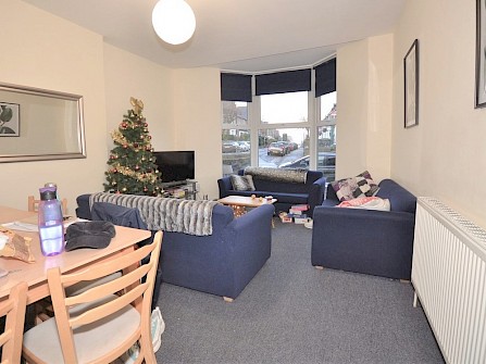 13, Mooroaks Road, Broomhill, Sheffield S10 1BX -